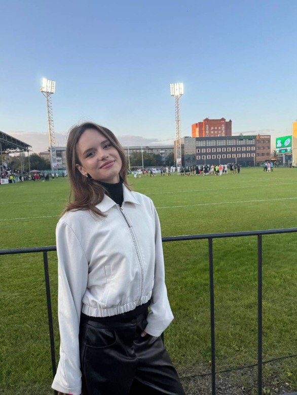 День рождения отмечает ведущая и корреспондент Новостей ТВК Ирина Макарова День рождения отмечает ведущая и корреспондент Новостей ТВК Ирина Макарова