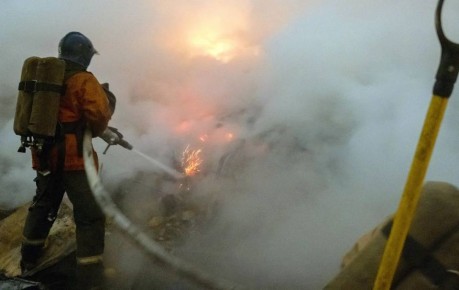 В Самарской области в поселке, где взорвался газ, сгорели три дома