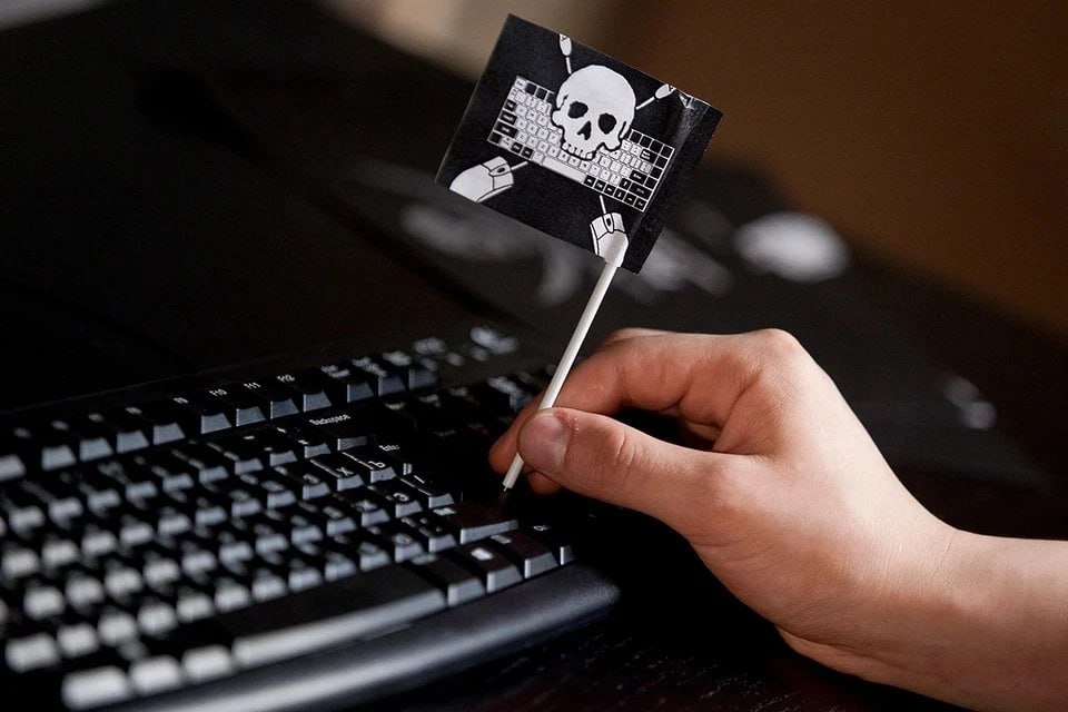 Мошенники придумали новую схему обмана с загранпаспортами