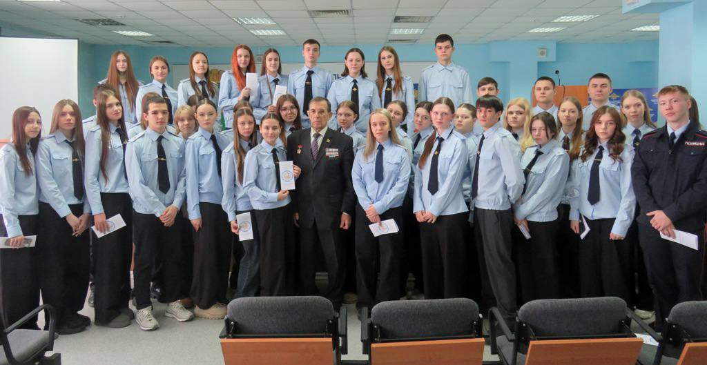 Полиция Красноярья: от истории Крыма до будущих кадров