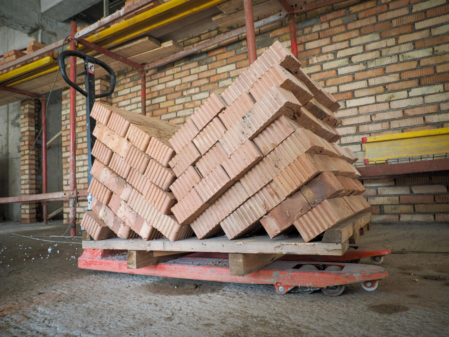 Строительство культурного пространства «Суриков-центр» идет по графику Строительство культурного пространства «Суриков-центр» идет по графику