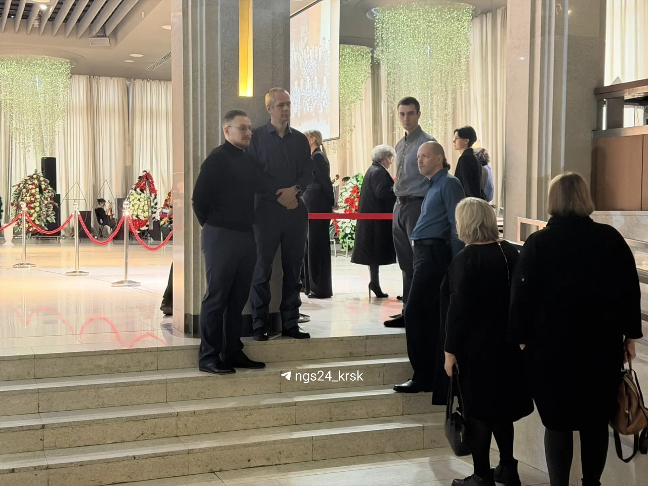 Церемония прощания с Юрием Швыткиным началась в Красноярске Церемония прощания с Юрием Швыткиным началась в Красноярске