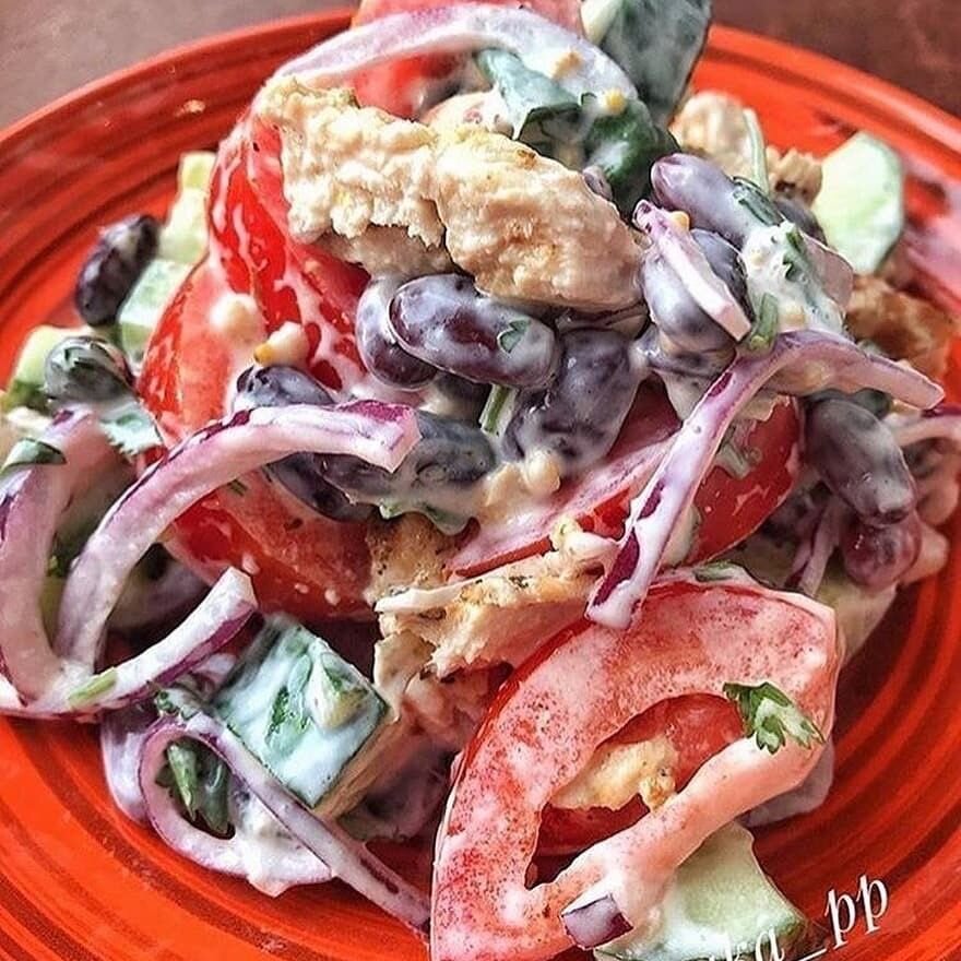 Салат с фасолью