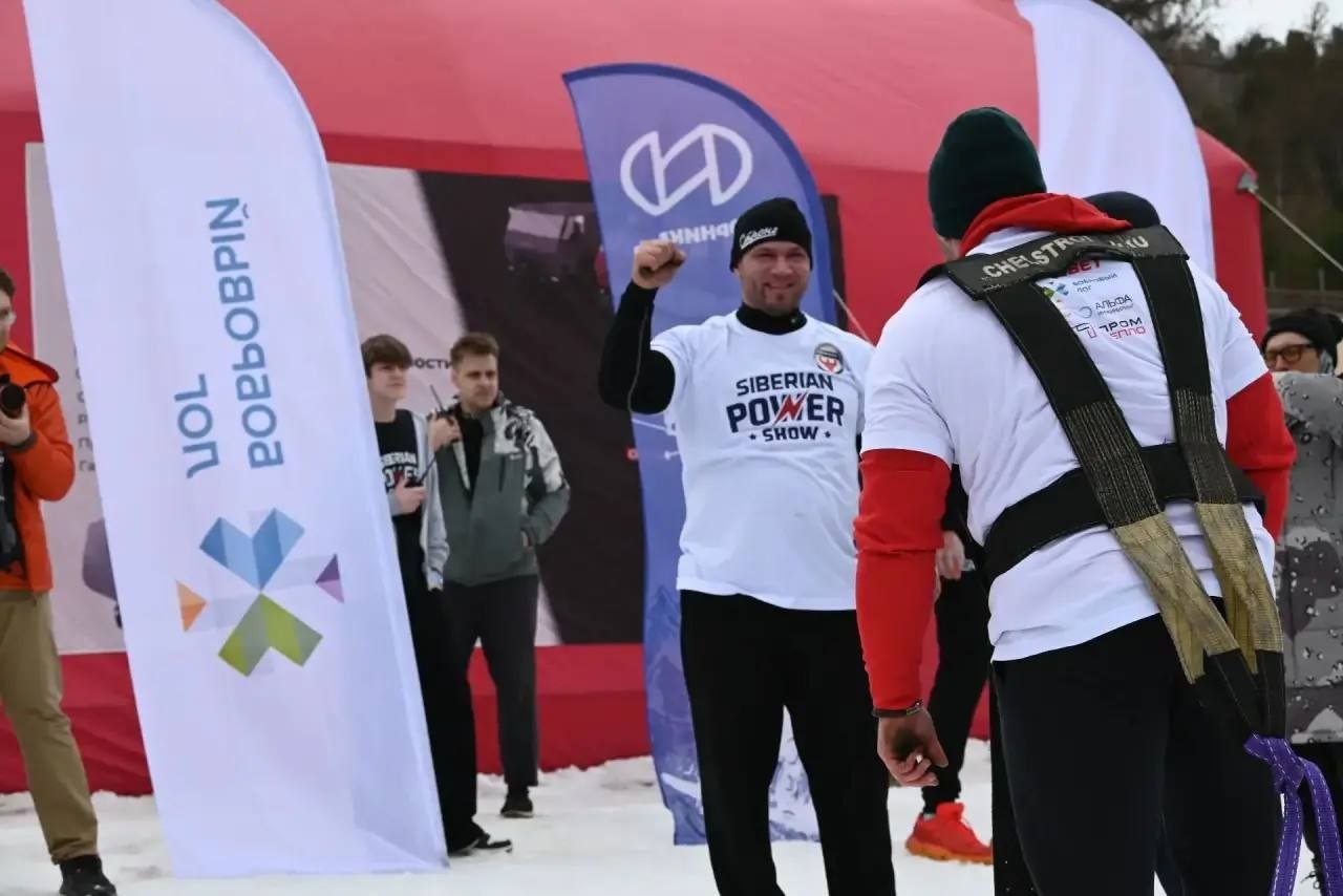 Силовой рекорд России установили в Красноярске