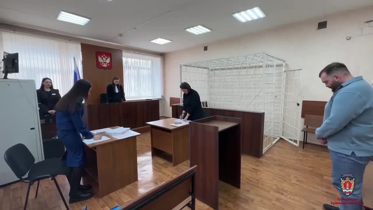 В Красноярске вынесен приговор 35-летнему мужчине, который организовал бизнес по продаже "красивых" автомобильных номеров