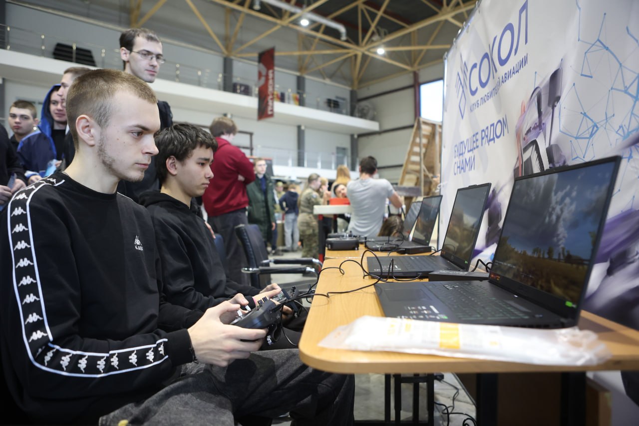 В Красноярске прошел первый фестиваль БПЛА «Код высоты»