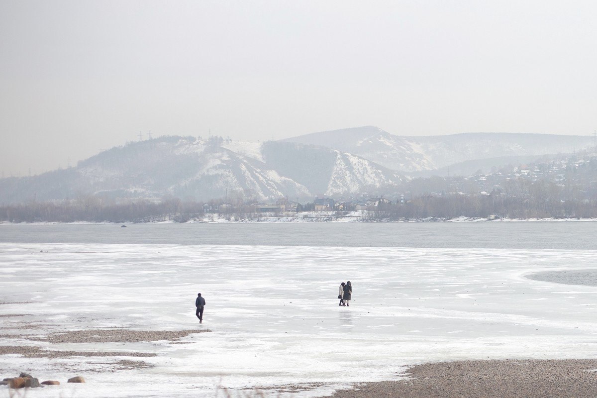 В Красноярском крае продолжают закрывать ледовые переправы