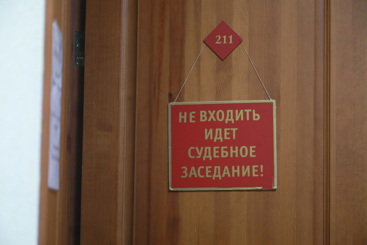 Экс-чиновница «прикрывала» за еду нецеловое использование участка в Красноярске