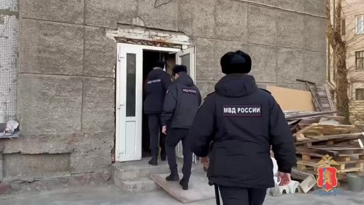 «Знай правила, соблюдай закон — иначе путь домой»: в Красноярске за нарушения миграционного законодательства трое иностранцев подлежат выдворению из России