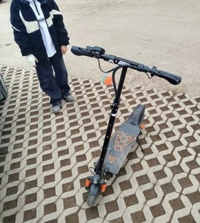 Красноярка подарила сыну самокат и получила штраф 30 тысяч рублей