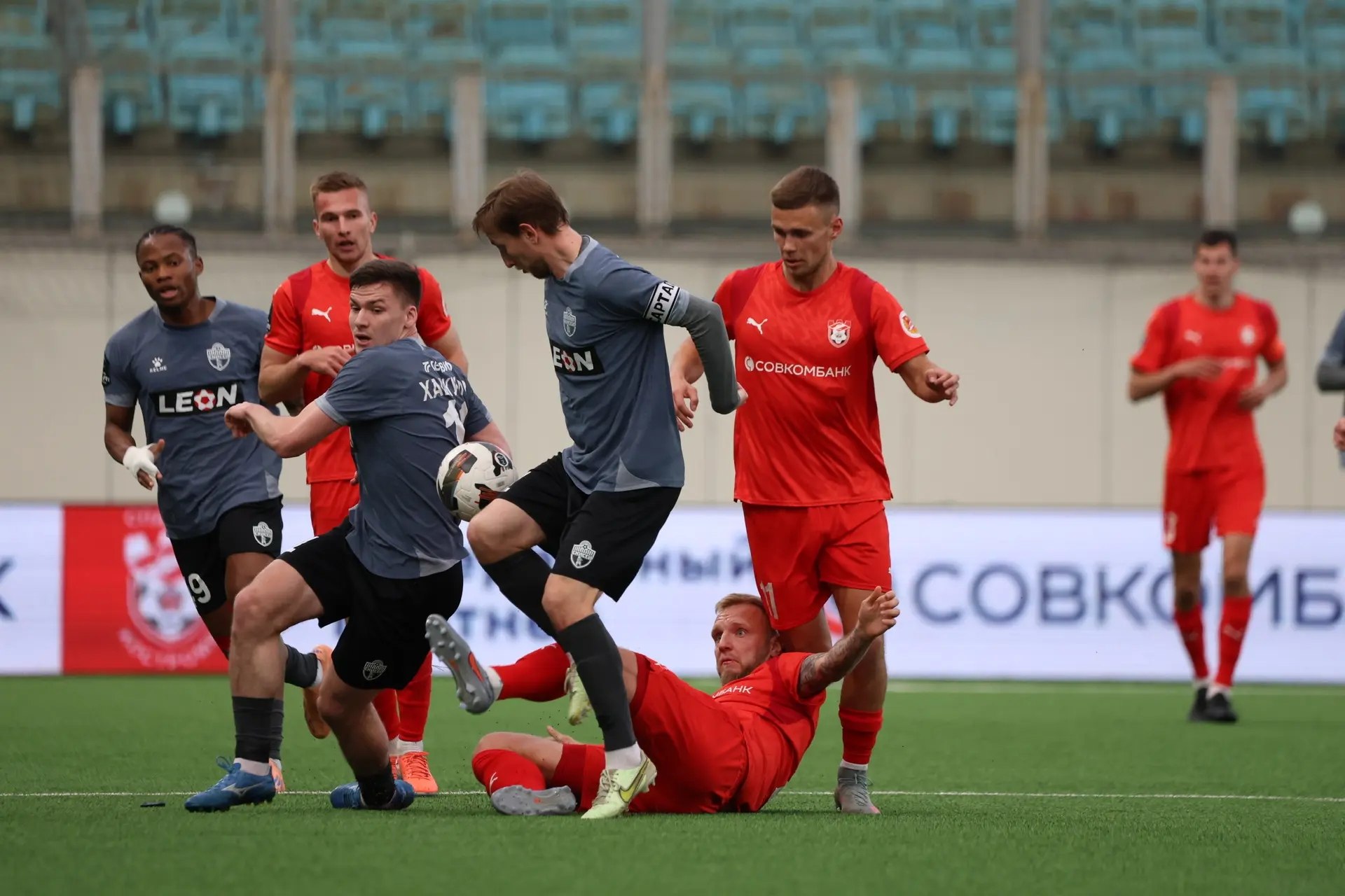 Футболисты «Енисея» уступили костромскому «Спартаку» в Химках Футболисты «Енисея» уступили костромскому «Спартаку» в Химках