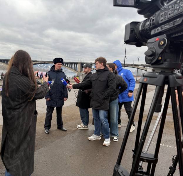 Сотрудники городской полиции рассказали о безопасном использовании средств индивидуальной мобильности Сотрудники городской полиции рассказали о безопасном использовании средств индивидуальной мобильности