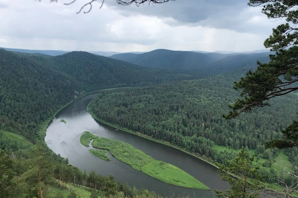 Красноярцы массово продают дома около мест, где загадочно пропали Усольцевы и Потаенков? Что известно о «Петле смерти»