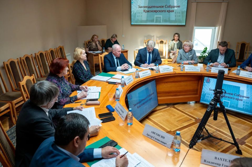 ������� �� ����������� � �������� �������� ���������� ���������� ������������ � ���������� ��������������� ��������������� ��������� ������������� ����