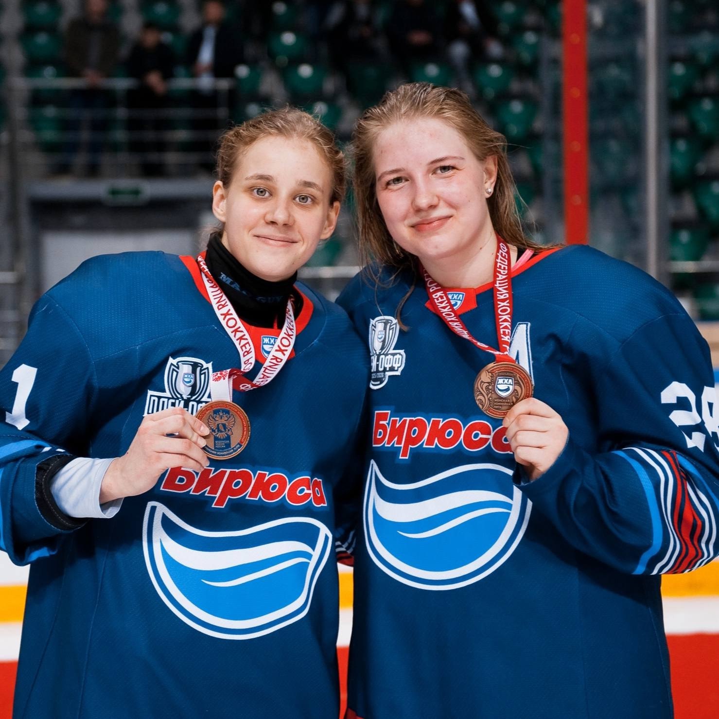 Хоккеистки «Бирюсы» стали бронзовыми призёрами Женской хоккейной лиги Хоккеистки «Бирюсы» стали бронзовыми призёрами Женской хоккейной лиги
