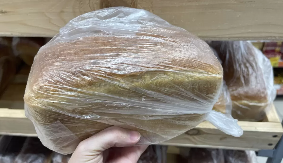 Как сохранить хлеб хрустящим и свежим на неделю: проверенный способ