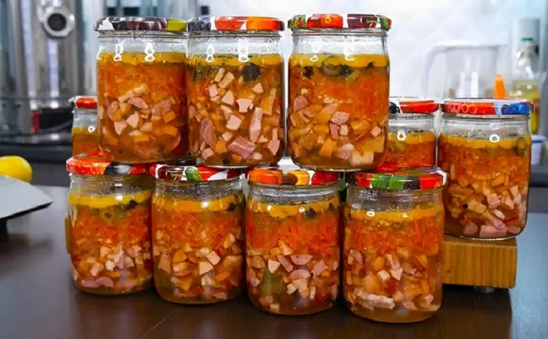 Как быстро приготовить солянку в банках: секреты домашнего заготовочного искусства