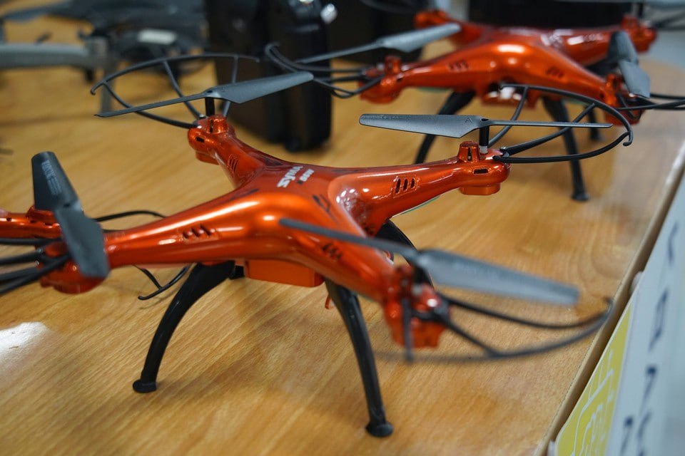 В Красноярске из-за непогоды отменили шоу дронов