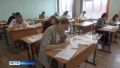 В Красноярске родители будущих выпускников сдают единый государственный экзамен по русскому языку