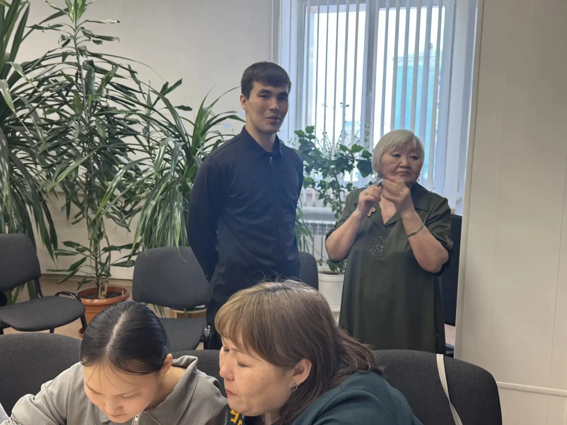 «Наш край — единая семья»: жители Дудинки составили родовое древо «Наш край — единая семья»: жители Дудинки составили родовое древо