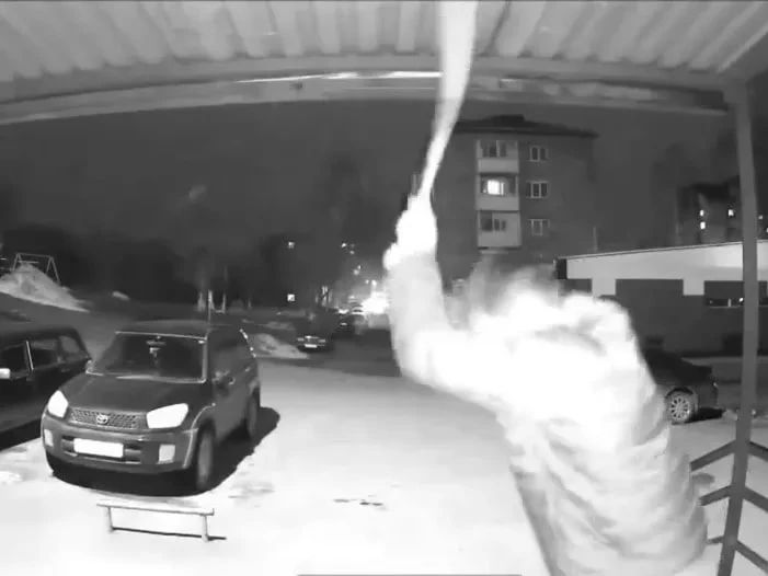 ������� ����� ������������� ������ ��� ����� 13-������� ��������� � �������