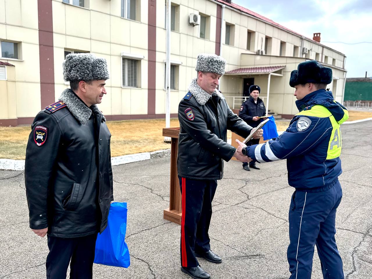 В Красноярском крае прошел конкурс профессионального мастерства среди сотрудников Госавтоинспекции региона В Красноярском крае прошел конкурс профессионального мастерства среди сотрудников Госавтоинспекции региона