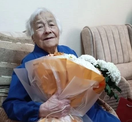 Со 100-летним юбилеем поздравили труженицу тыла, ветерана труда Красноярского края Галину Алексеевну Бородич