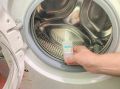 Как избавиться от затхлого запаха в стиральной машине с помощью одного простого средства