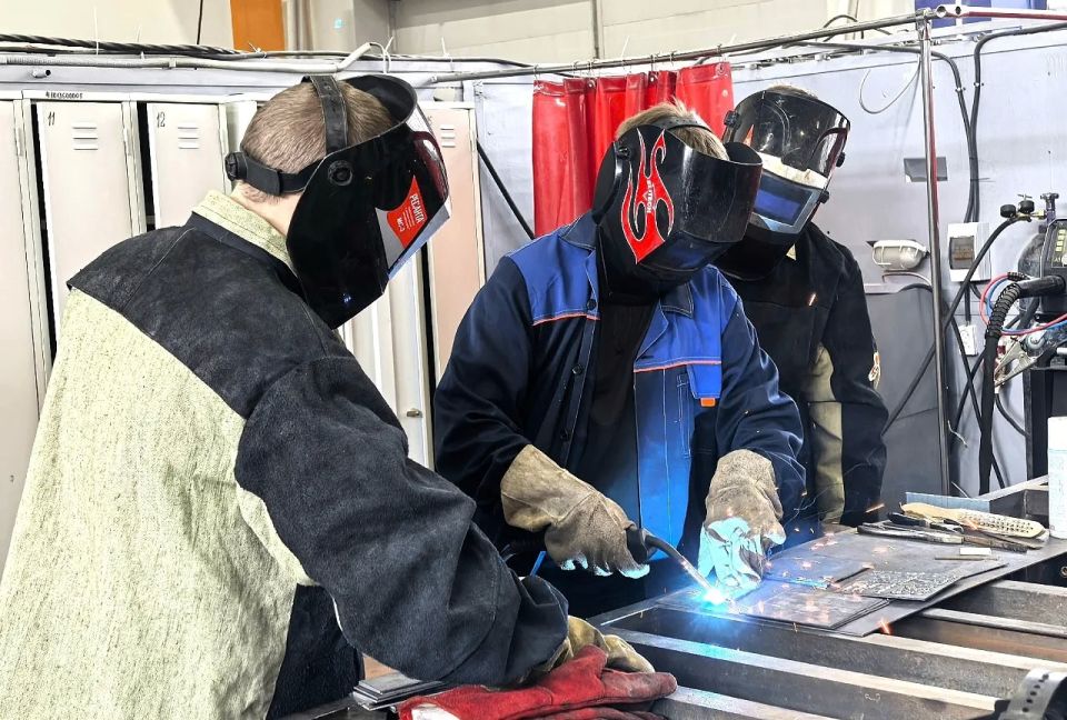 ����� 11 ����� ������� ����� ����������� ������� ��� �������� ������ � ���������� � ��������� ����