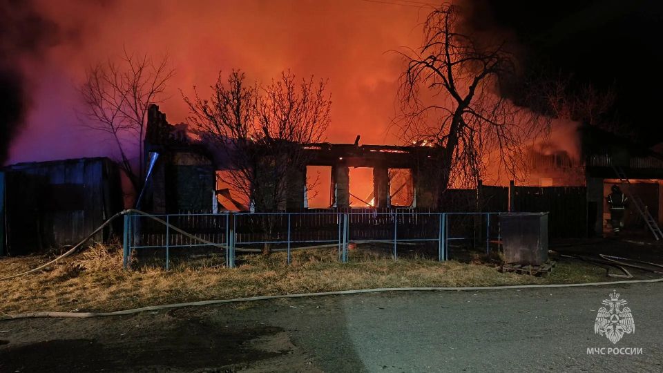 ����������� ����� �����. �������� 10 �������, ����� 1 �������, ����������� 1. � ���� �������� ������ 2 ����� ���� � ������������ (���� 1, 2). ���������� ��� ������ ������ � ������������ �������� �������� �������������...