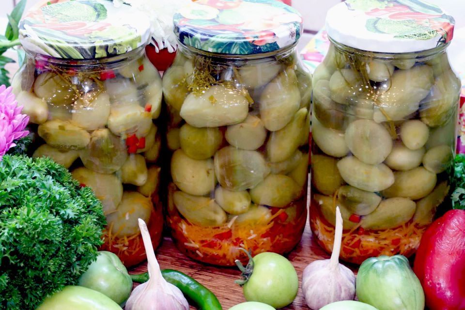 ������� ������� ������������ ������ ��������� � ������� �� ����