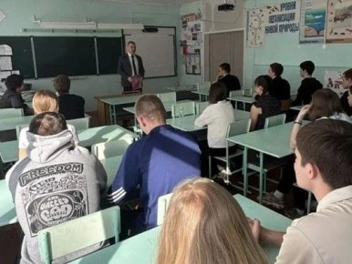 ��������� ������-��������������� �������� "�������" � "�������� ������" � ��������� ������������� ������ ����������� � ������� ��������������� ������������� �������� ������