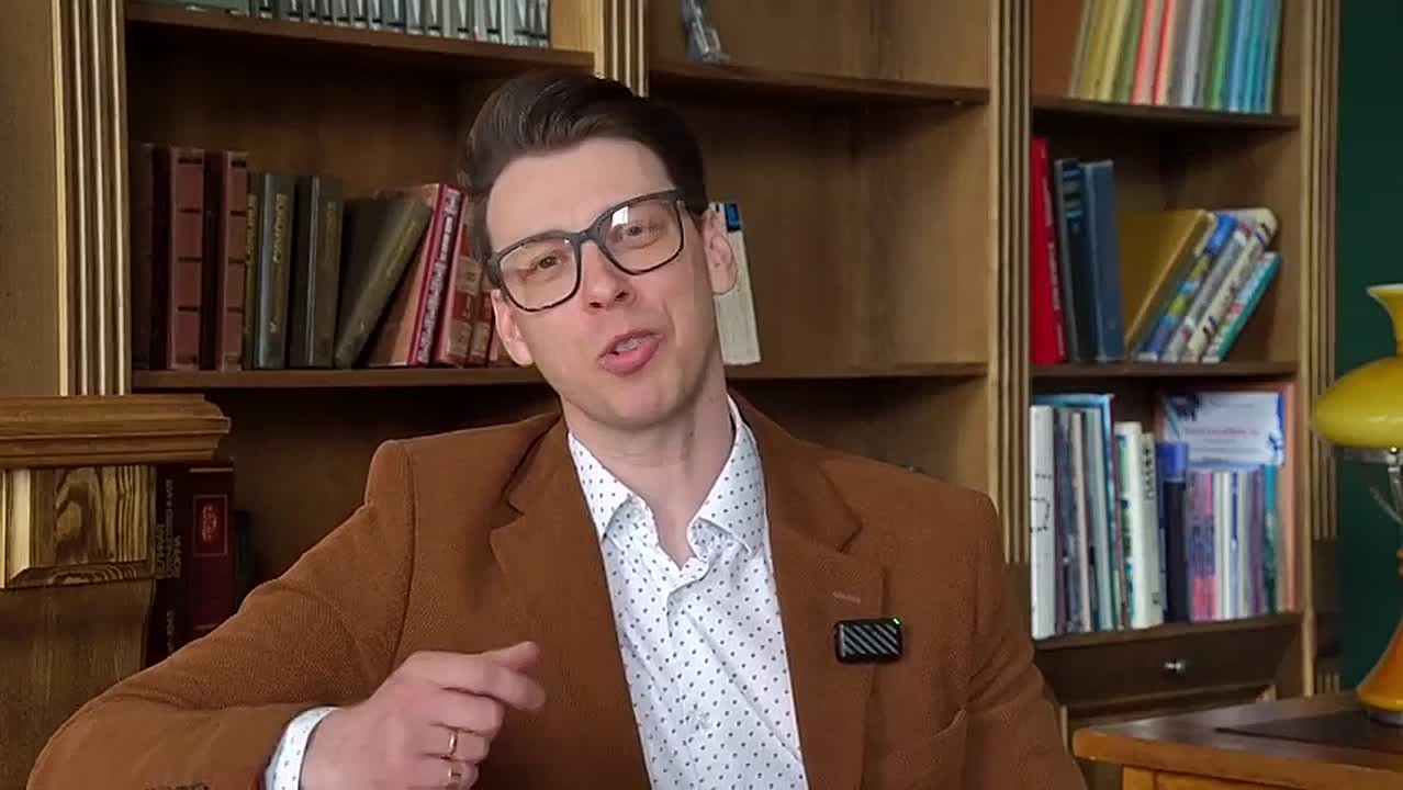 20 свиданий с «Енисеем»: идем на музыкальный квартирник с Валерой Сенькиным