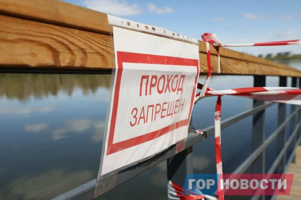 В Красноярске 18 мая зафиксирован очередной подъем уровня воды в Енисее В Красноярске 18 мая зафиксирован очередной подъем уровня воды в Енисее