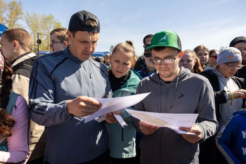 Почти 1000 человек приняли участие в соревнованиях по спортивному ориентированию «Российский Азимут» в Красноярске