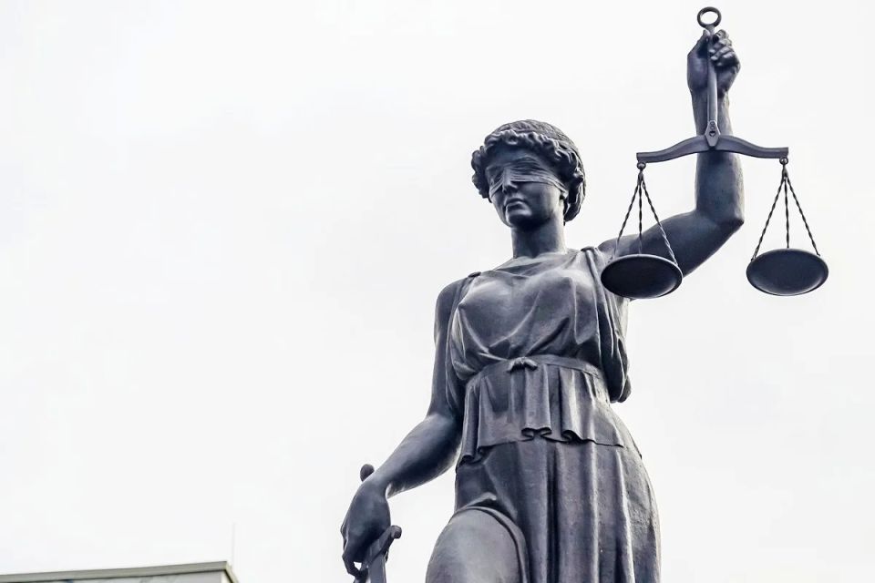 История, которой поделились в краевой прокуратуре, поражает своей циничностью