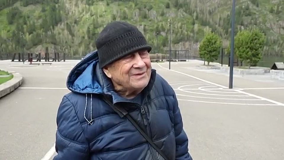 КРАСНОЯРСКАЯ ГЭС СНОВА УВЕЛИЧИЛА СБРОС ВОДЫ