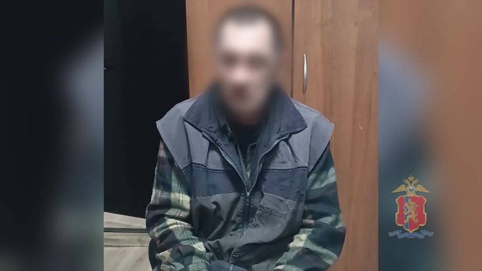 В Краснотуранске сотрудники полиции задержали мужчину, рассчитавшегося в магазине купюрой «банка приколов»