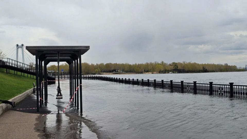 Красноярская ГЭС увеличила сброс воды до 5 тысяч кубометров в секунду