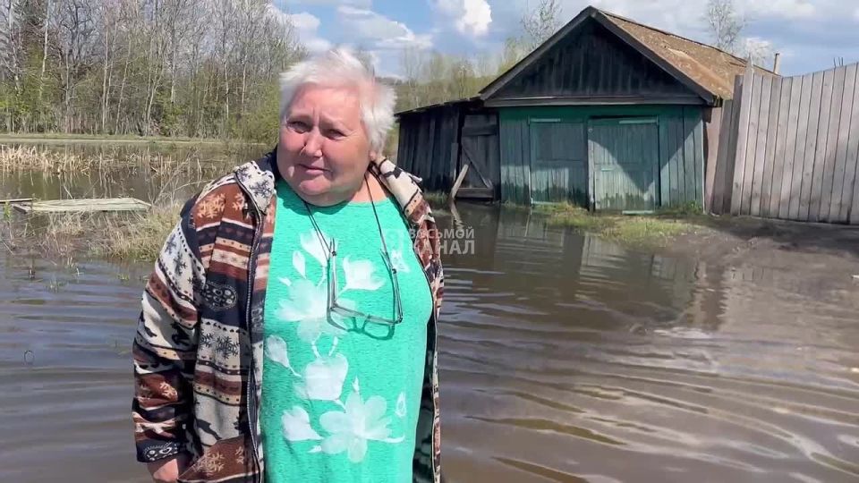 "Приедут, снимут пол Балахты