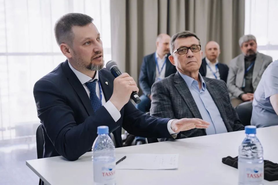 Круглые столы на МИНГЕО 2026 Круглые столы на МИНГЕО 2026