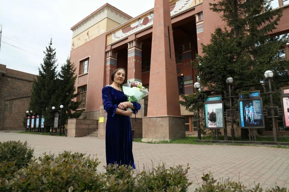 Антонина Романова из Красноярского краевого краеведческого музея — лучший музейный смотритель России! Антонина Романова из Красноярского краевого краеведческого музея — лучший музейный смотритель России!