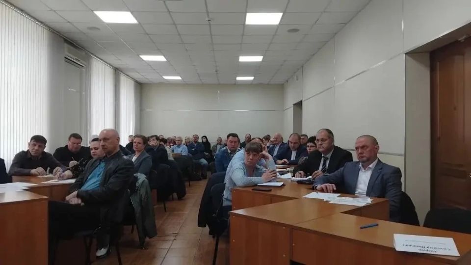 Проведено рабочее совещание по вопросам ЖКХ по восточной группе районов края Проведено рабочее совещание по вопросам ЖКХ по восточной группе районов края