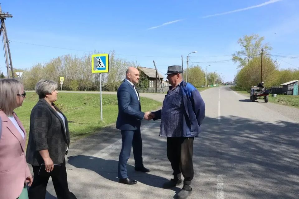 Глава Боготольского округа провёл встречу с жителями Юрьевского территориального подразделения Глава Боготольского округа провёл встречу с жителями Юрьевского территориального подразделения