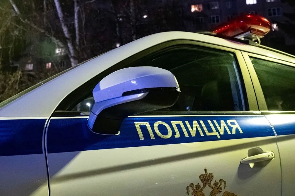 Гражданин Китая нарушил ПДД и попытался дать взятку полицейским