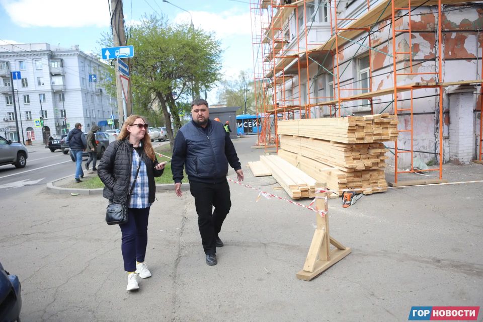 С депутатом горсовета Максимом Сиротининым наш журналист Ирина Елисеенко встретилась в историческом центре Красноярска — на Красной площади С депутатом горсовета Максимом Сиротининым наш журналист Ирина Елисеенко встретилась в историческом центре Красноярска — на Красной площади