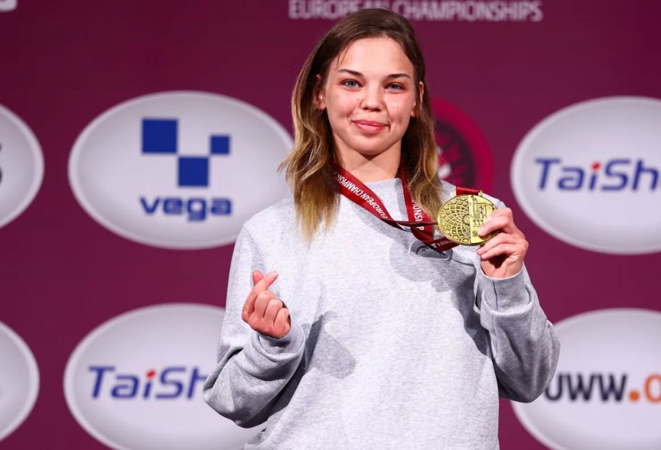 У красноярских спортсменов два золота и серебро чемпионата Европы по грэпплингу У красноярских спортсменов два золота и серебро чемпионата Европы по грэпплингу