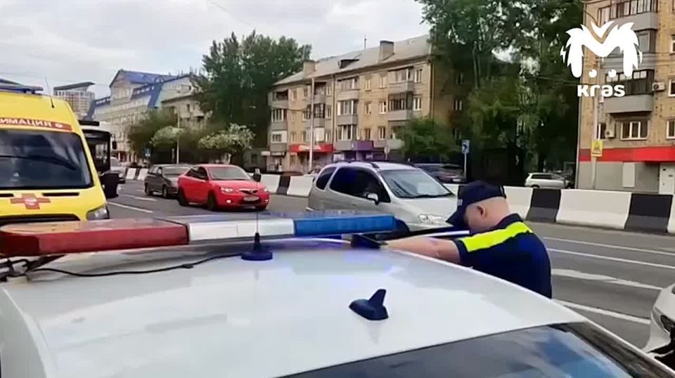 Восемь человек пострадали в аварии с автобусом в Красноярске