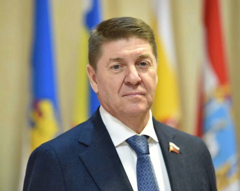 Сегодня свой день рождения отмечает сопредседатель ВАРМСУ, председатель Комитета Совета Федерации по федеративному устройству, региональной политике, местному самоуправлению и делам Севера Андрей Шевченко