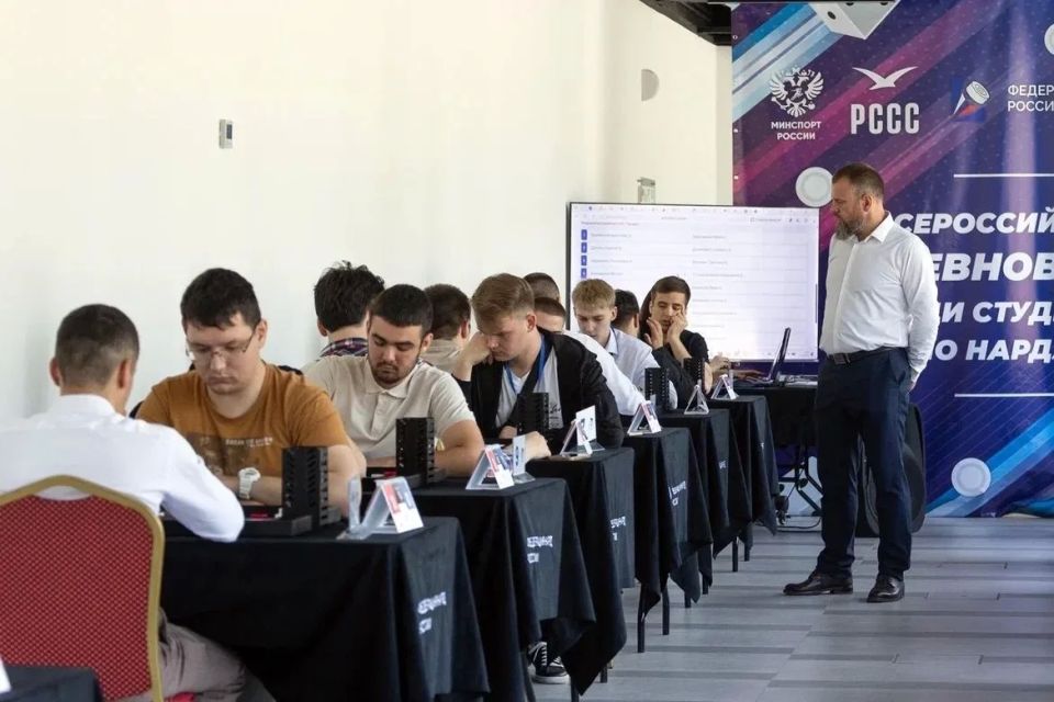 Красноярские студенты заняли третье место всероссийских соревнований по нардам Красноярские студенты заняли третье место всероссийских соревнований по нардам